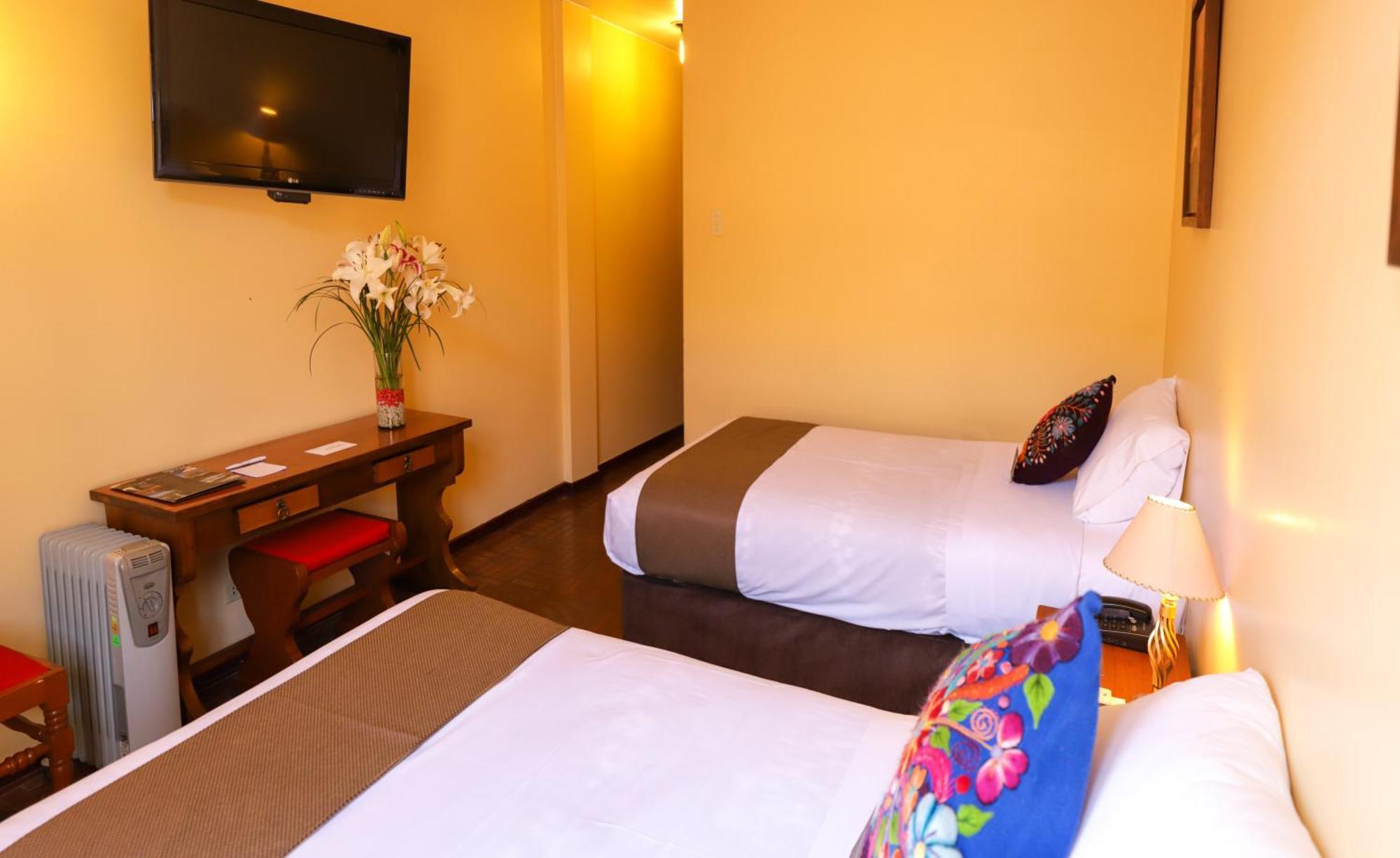 Dm Hoteles Ayacucho Exterior foto